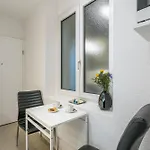 Simplon - And Self Check In Apartment *