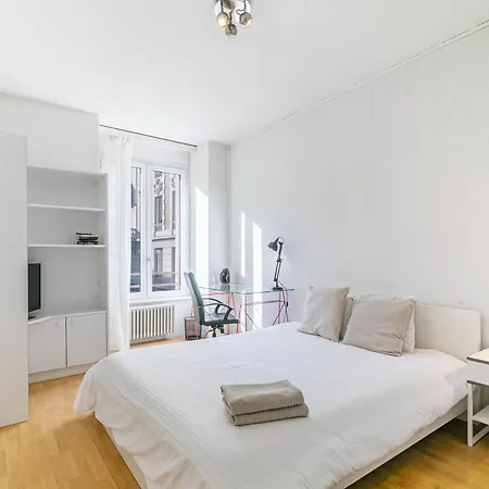 Simplon - And Self Check In Appartement *