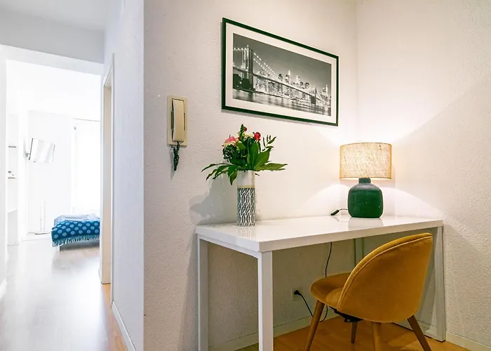 Simplon - And Self Check In Appartement