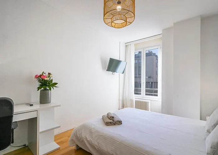 Simplon - And Self Check In Appartement