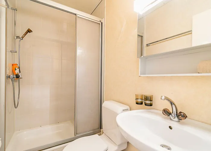 Simplon - And Self Check In Appartement *